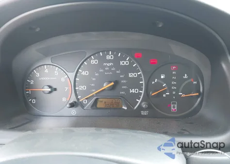 1999 Honda Accord Lx z USA, uszkodzony, nr VIN 1HGCG5648XA132266